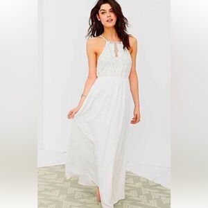 Cream Bohemian Kimchi Blue Lace Dressa